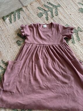 Little Wedgies Girls Ribbed Pocket Dress in Dusty Mauve